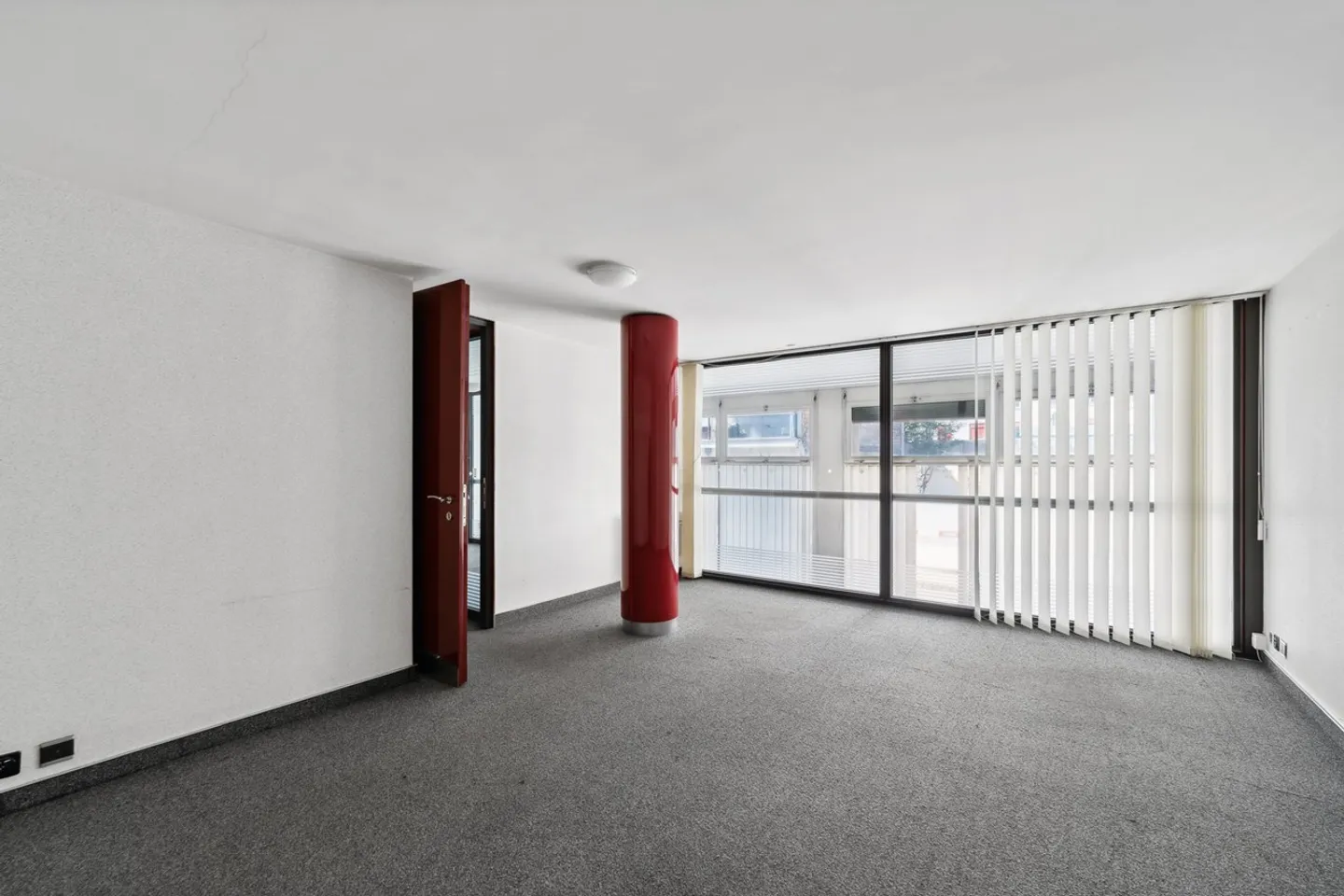 Eaux-Vives - Bureaux de 191 m² PPE - Photo 6 sur 6