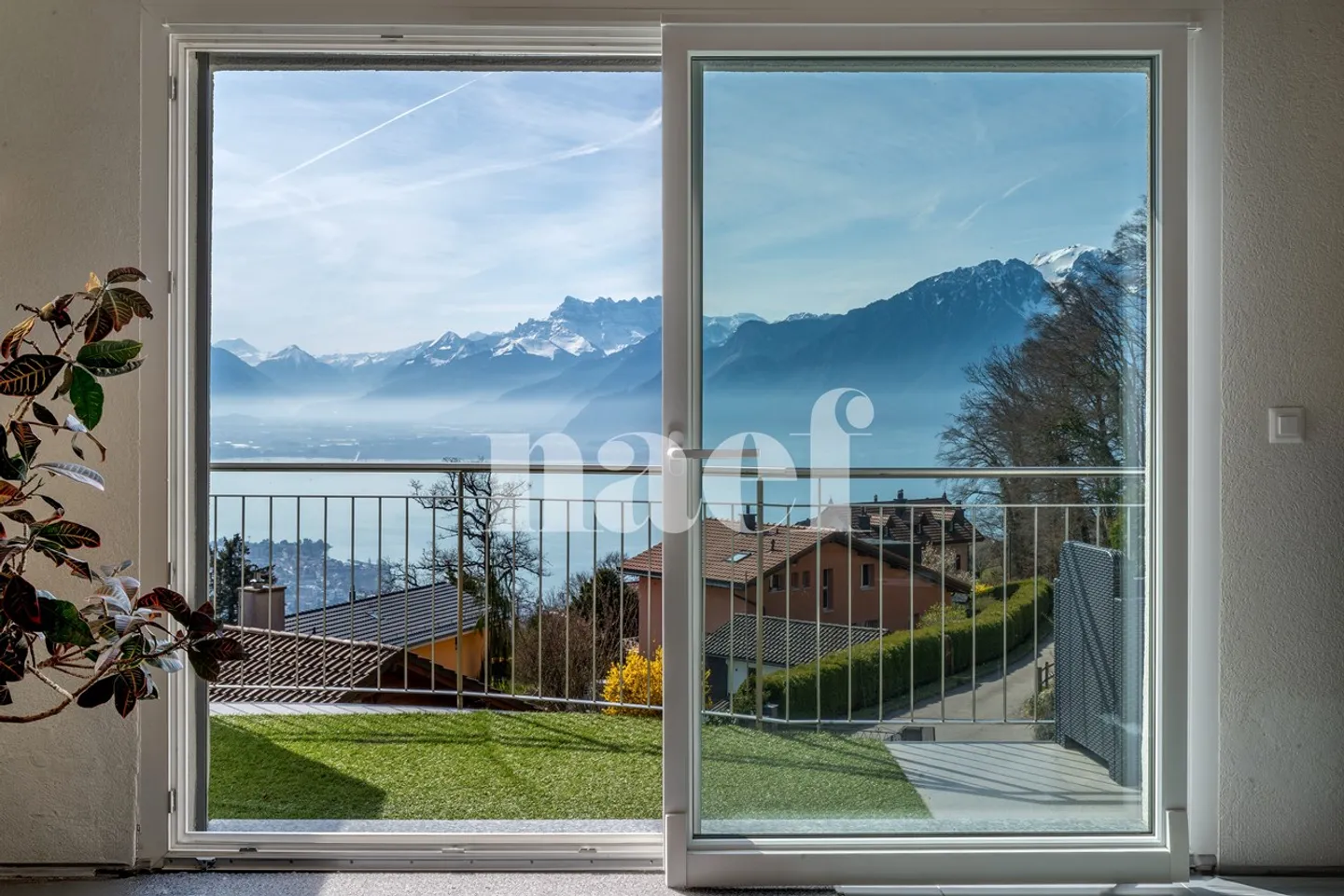 Dachgeschosswohnung mit 4,5 Zimmern in Chardonne - Foto 8 von 13