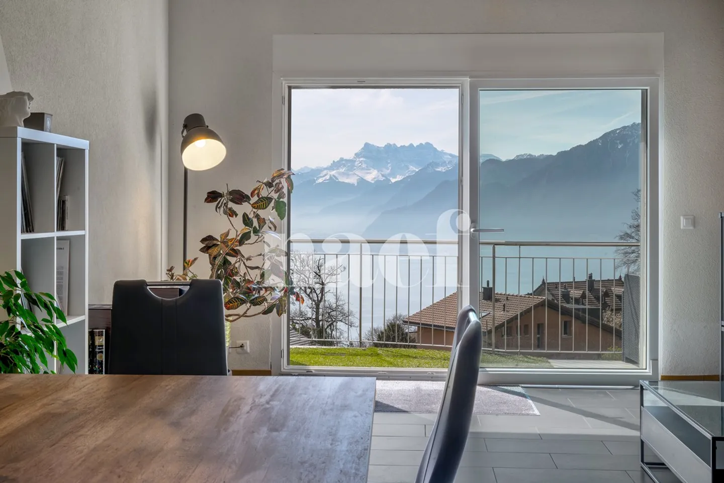 Dachgeschosswohnung mit 4,5 Zimmern in Chardonne - Foto 9 von 13