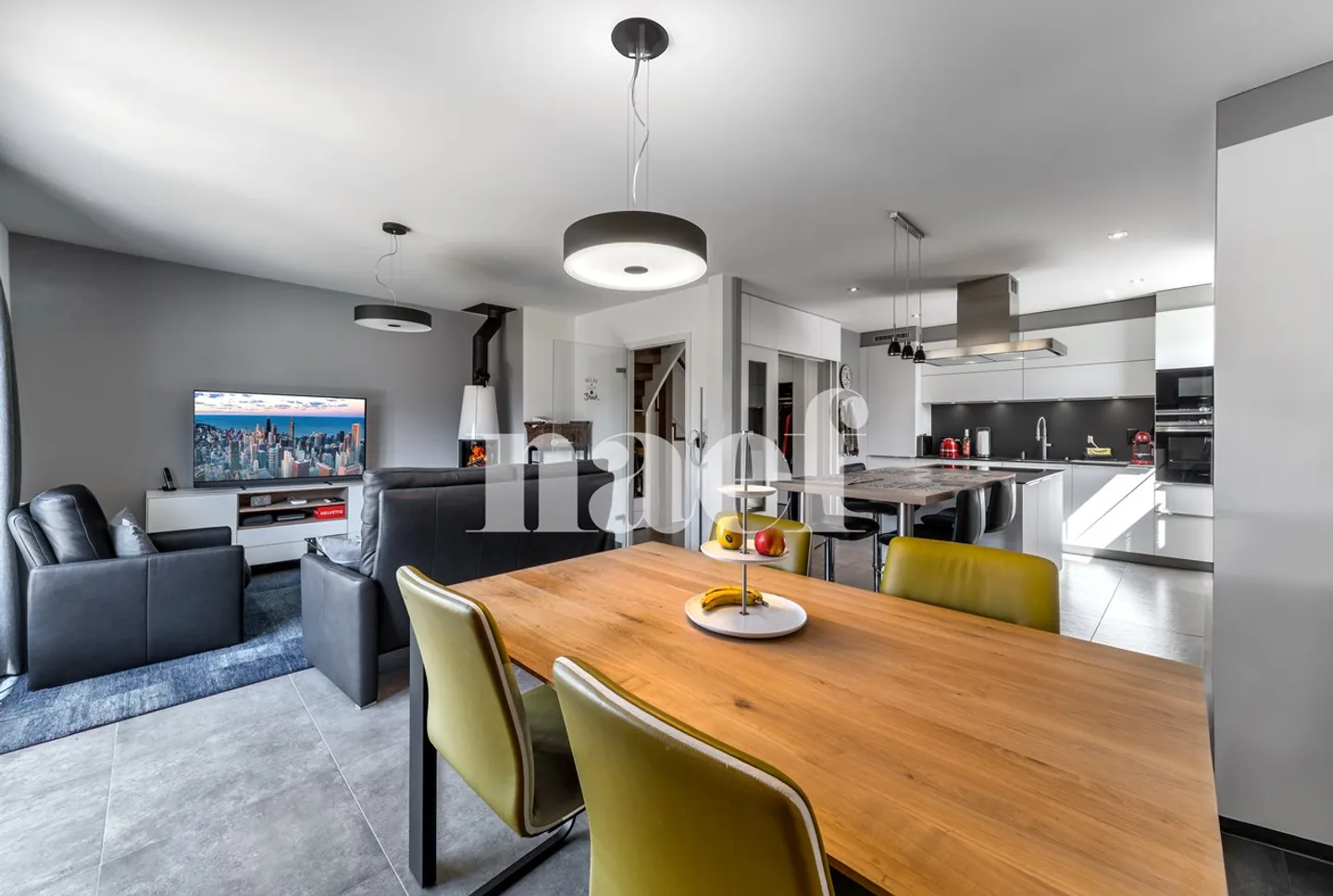 Spacious and bright duplex apartment with 5.5 rooms - Photo 5 of 10