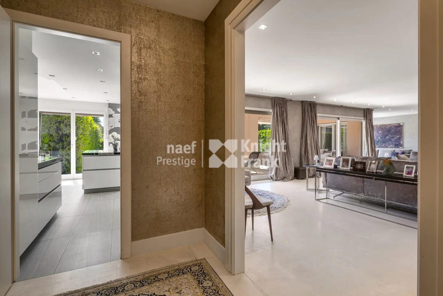 EXCLUSIVITE : Calme, espace et élégance à Vandoeuvres - Photo 2 sur 11