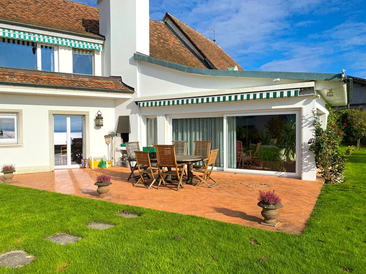 Casa di 7,5 stanze con vista panoramica sul lago - Foto 3 di 10