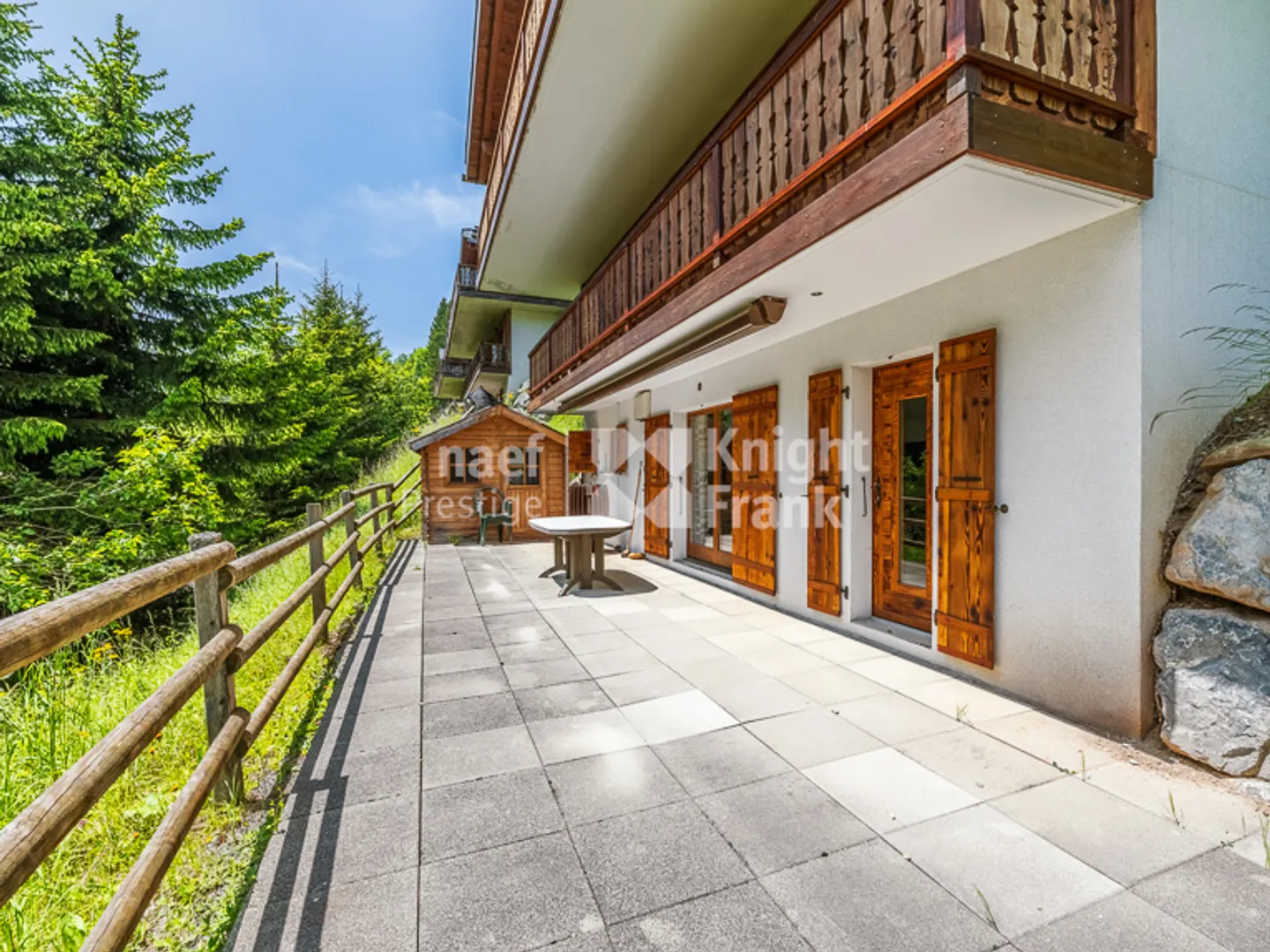 Magnificent 5.5-room chalet with high-end finishes for sale in Morgins - Photo 5 of 12