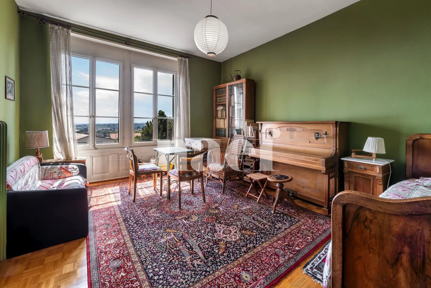 Affascinante casa di 10 stanze con grande potenziale - Foto 9 di 11