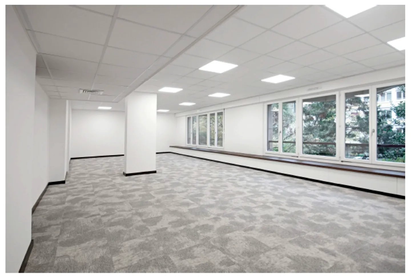 Offices of 428 m² in PPE - Route de Florissant in Geneva - Photo 1 of 3