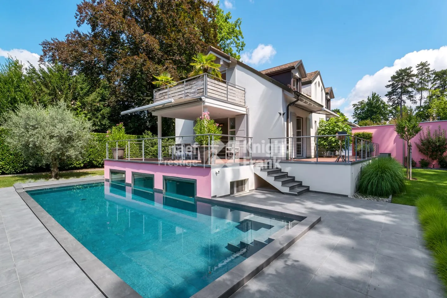 Elegante Familienvilla im Herzen des Hermitage - Foto 2 von 13