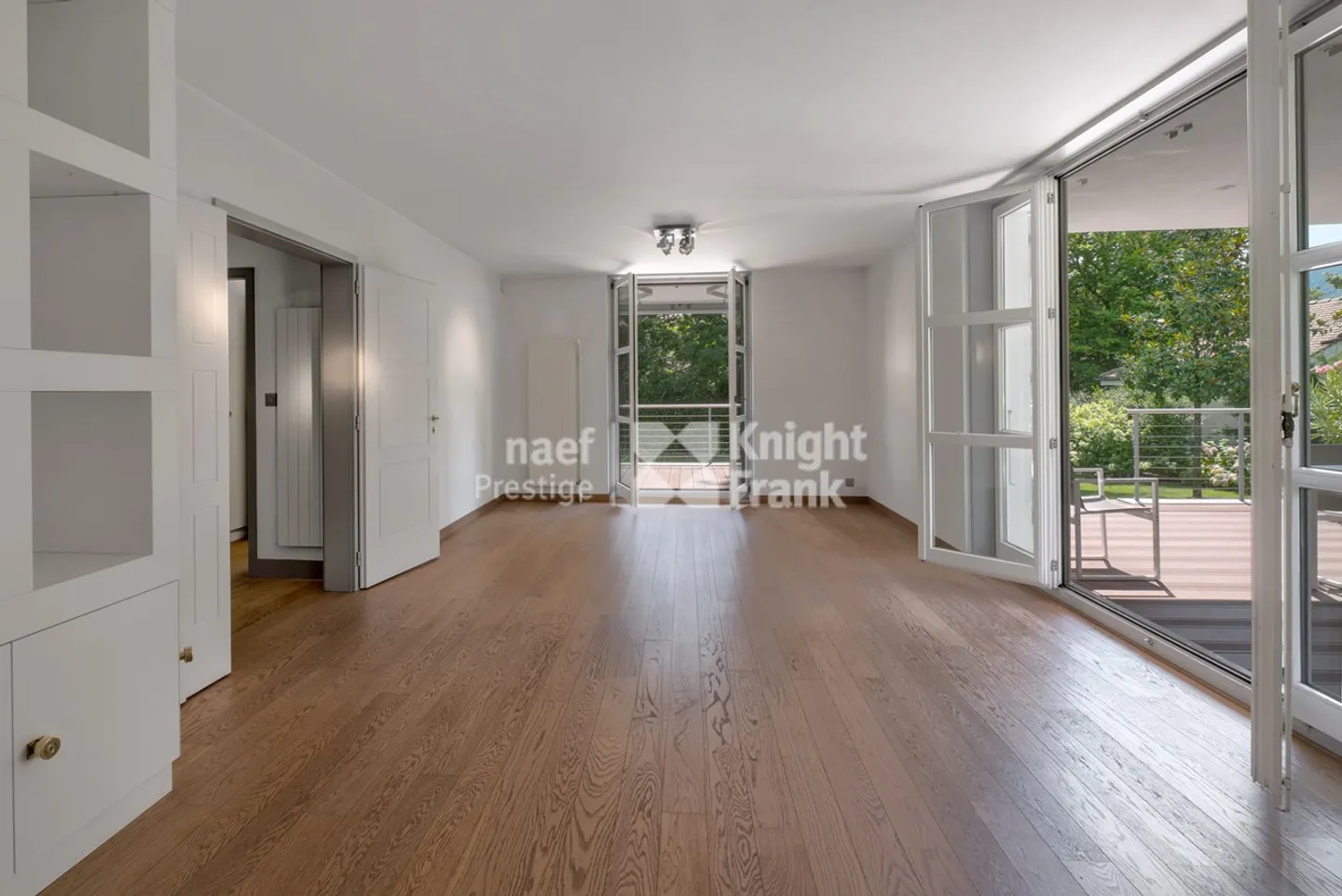 Elegante Familienvilla im Herzen des Hermitage - Foto 3 von 13