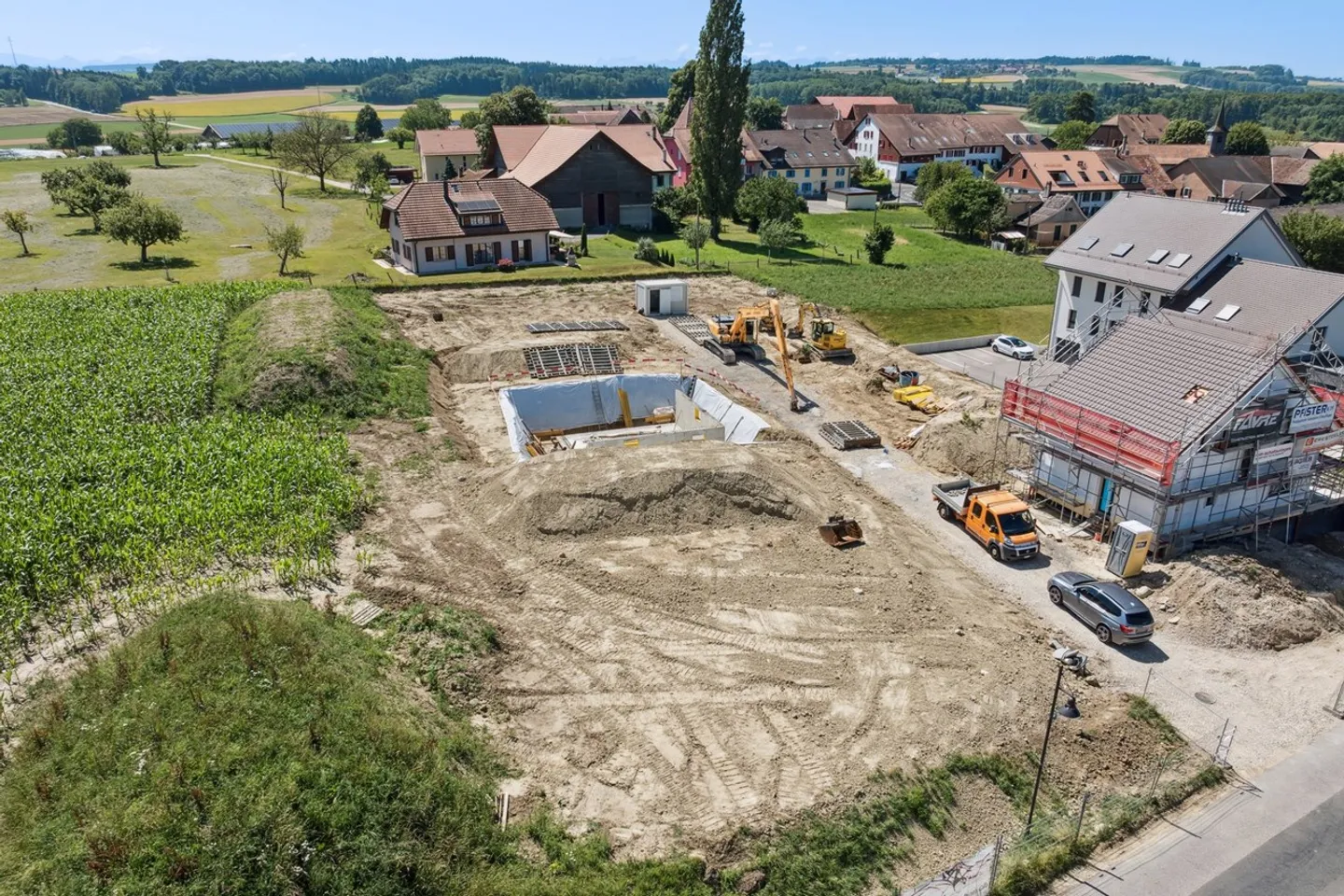 Building land with building permit in force - Photo 1 of 5