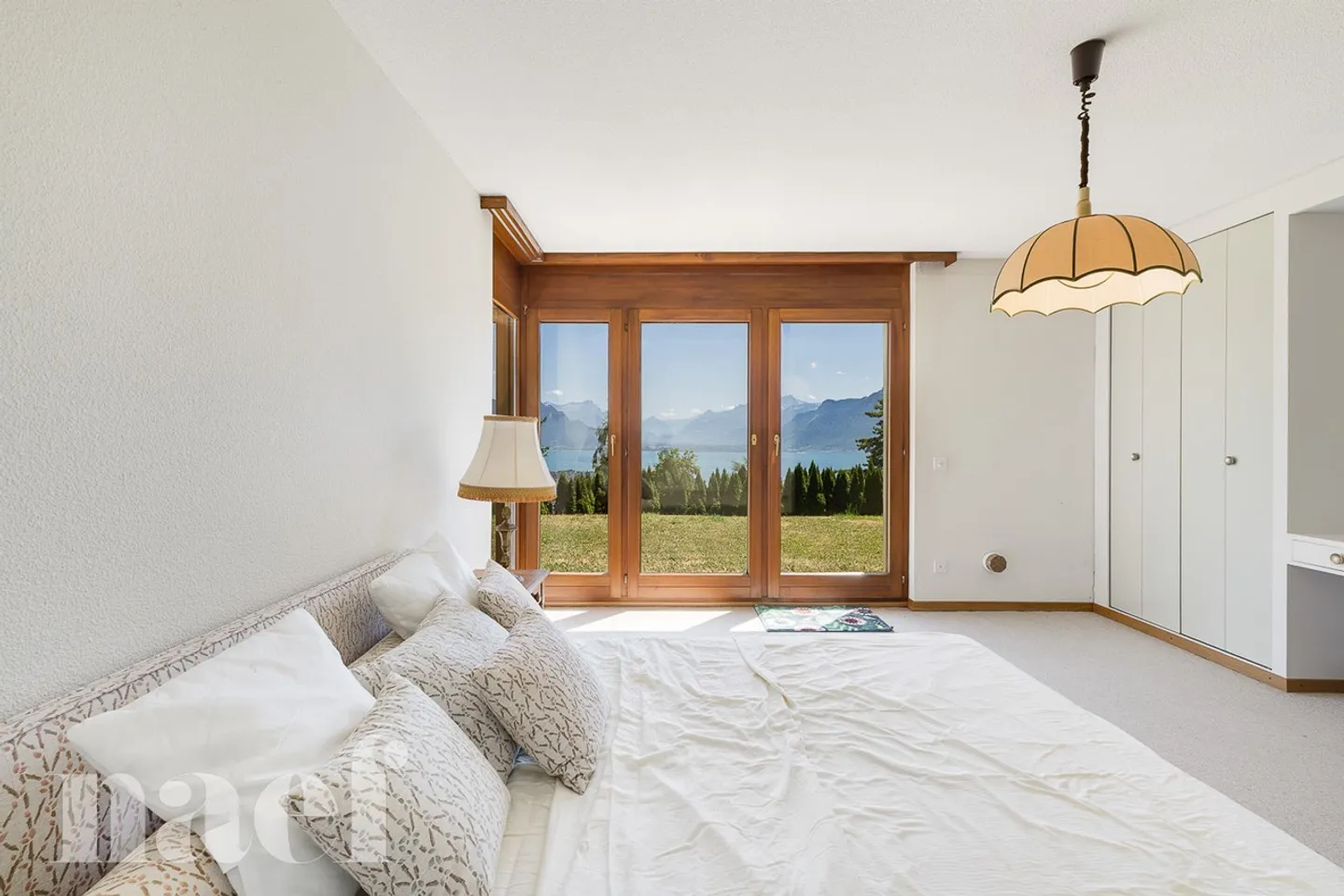 Maison de caractère de 9.5 pièces avec appartements indépendants et vue panoramique sur le lac à vendre à Chardonne - Photo 11 sur 13