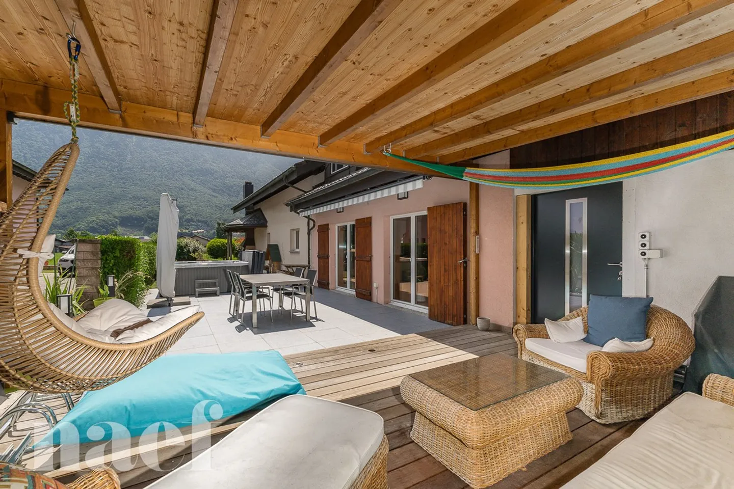 Casa indipendente di 6.5 stanze in vendita a due passi dal lago a Bouveret - Foto 3 di 12