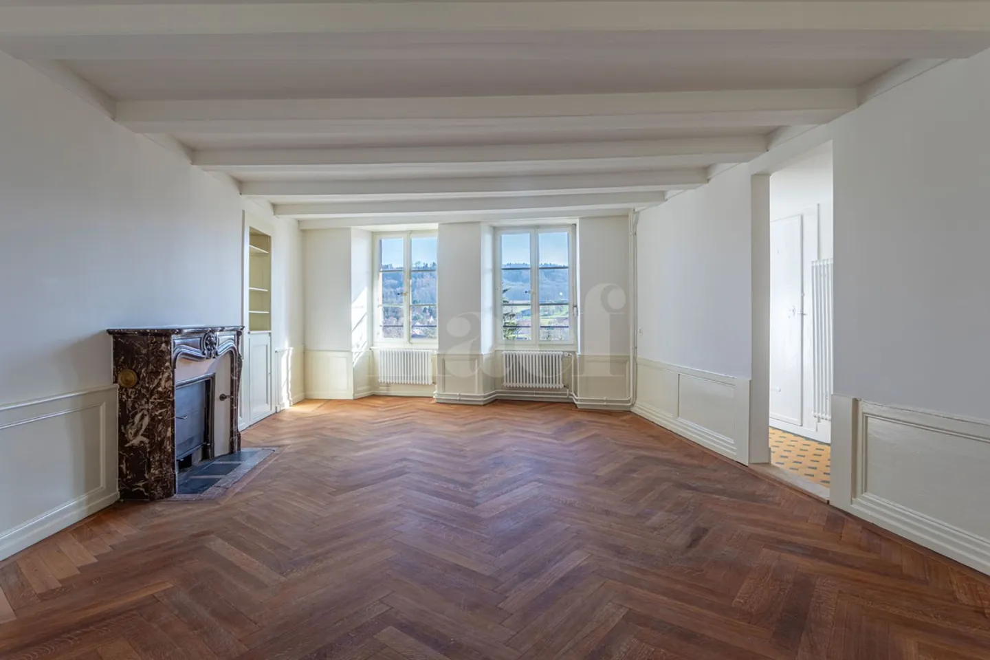 Appartement rénové charmant - Photo 2 sur 7