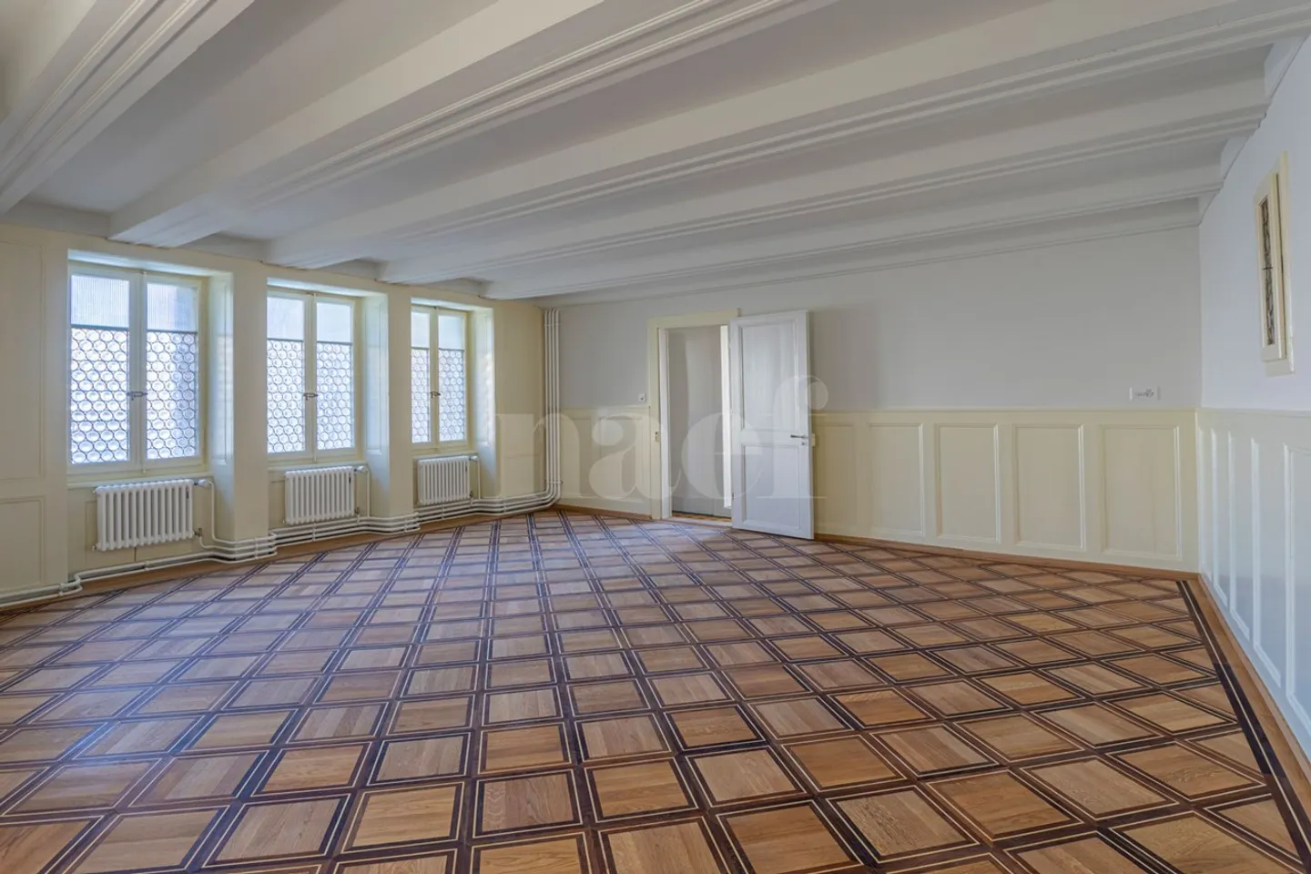 Appartement rénové charmant - Photo 3 sur 7