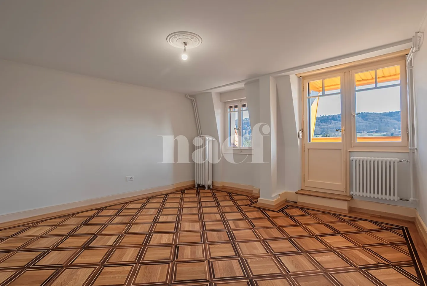 Appartement rénové charmant - Photo 2 sur 8