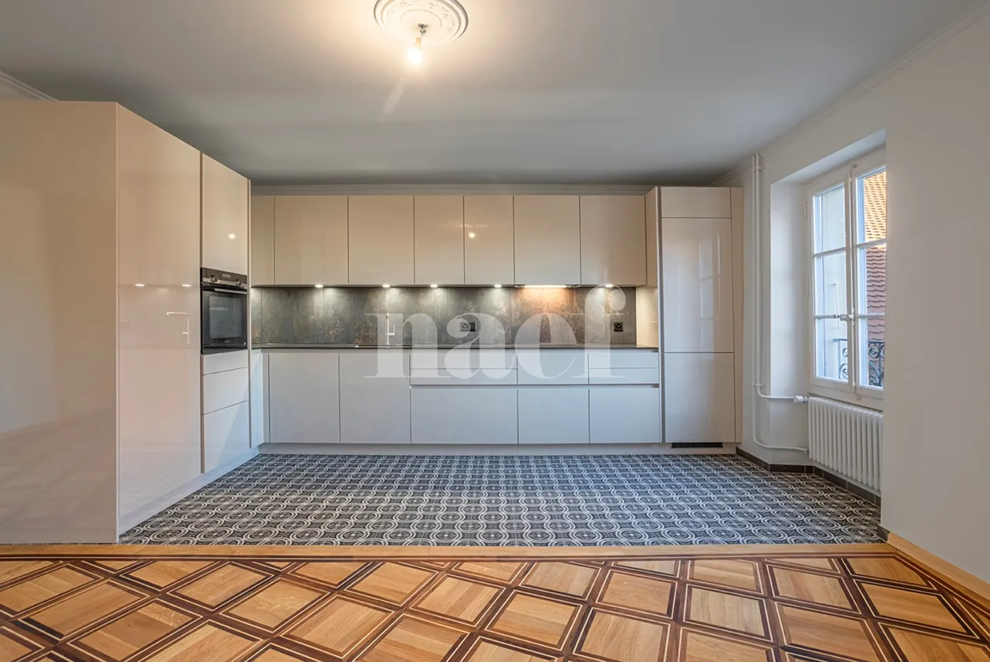 Appartement rénové charmant - Photo 1 sur 8