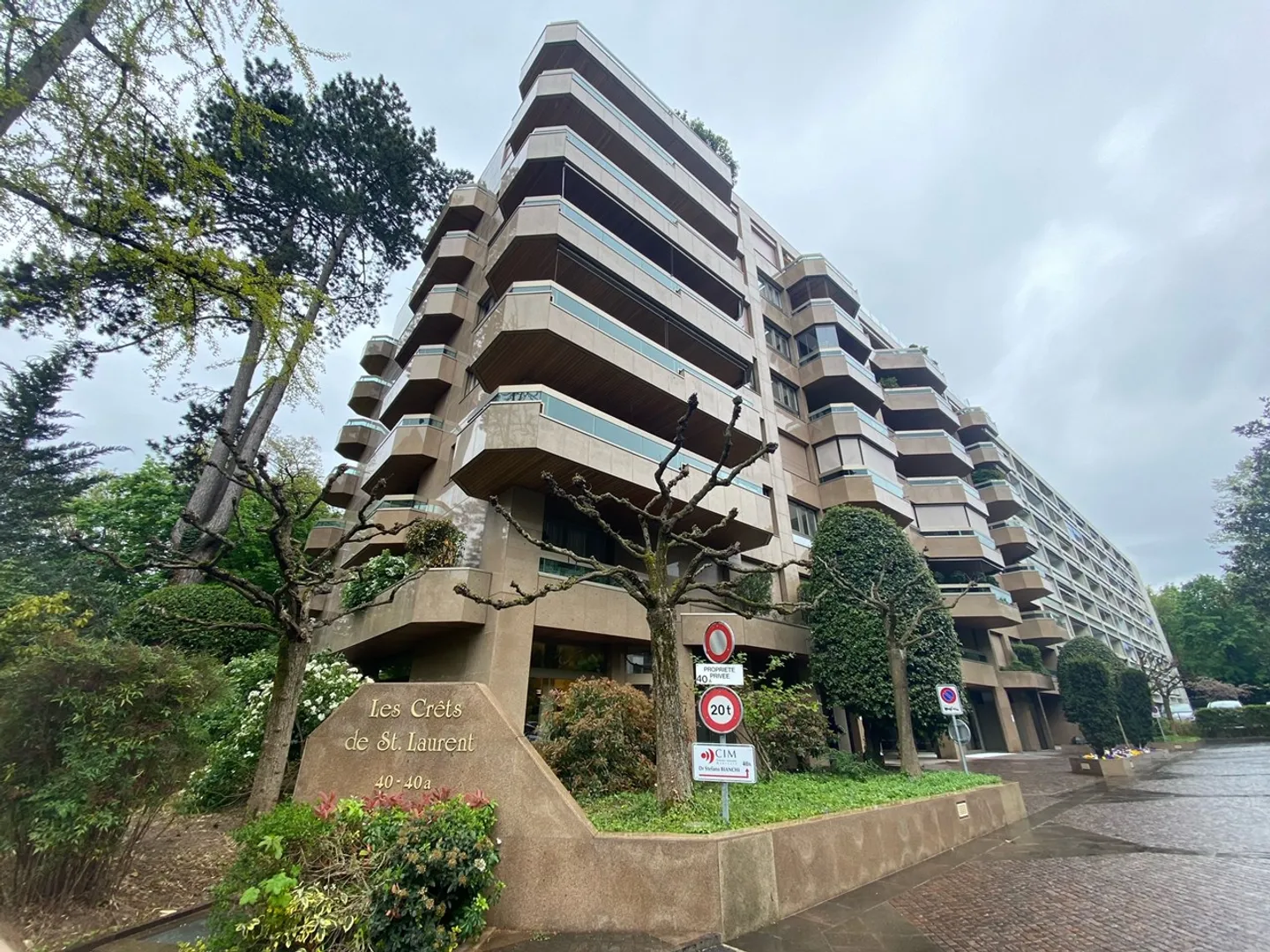 In vendita: 2 lotti PPE di uffici e 7 posti auto - Foto 1 di 3