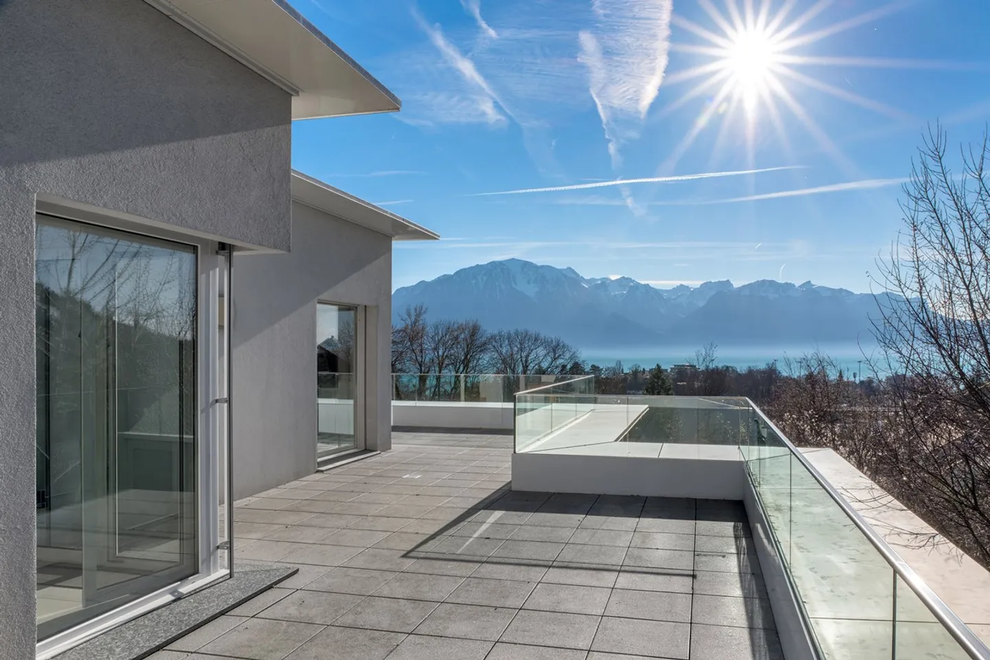 Penthouse Duplex avec Vue Lac - Photo 1 sur 12