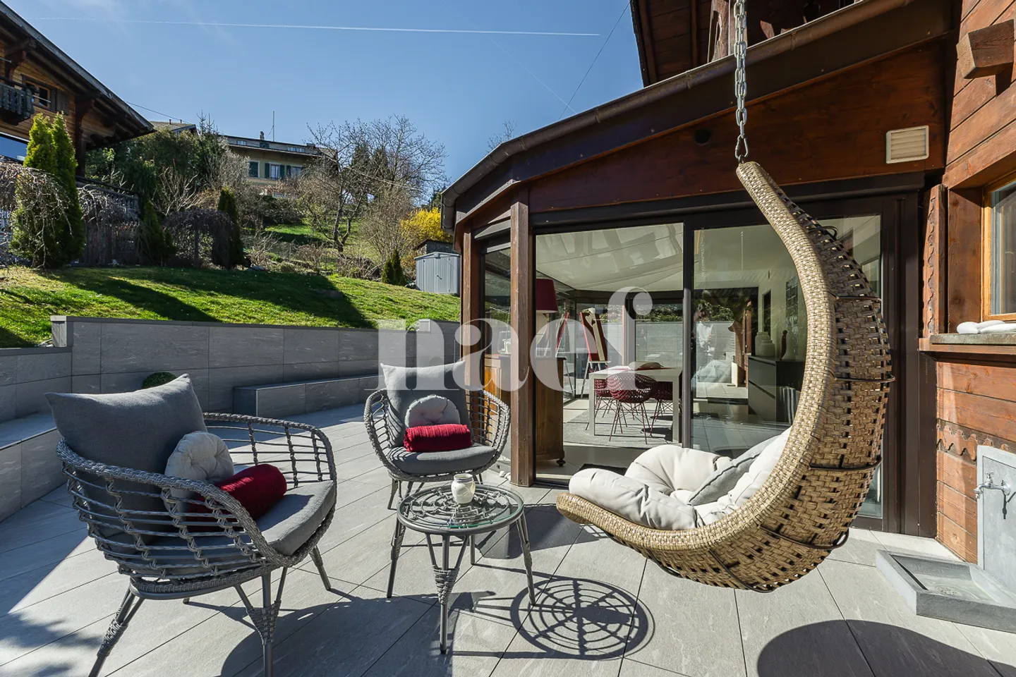 Magnificent renovated chalet with jacuzzi and counter-current pool for sale in Choëx - Photo 6 of 13