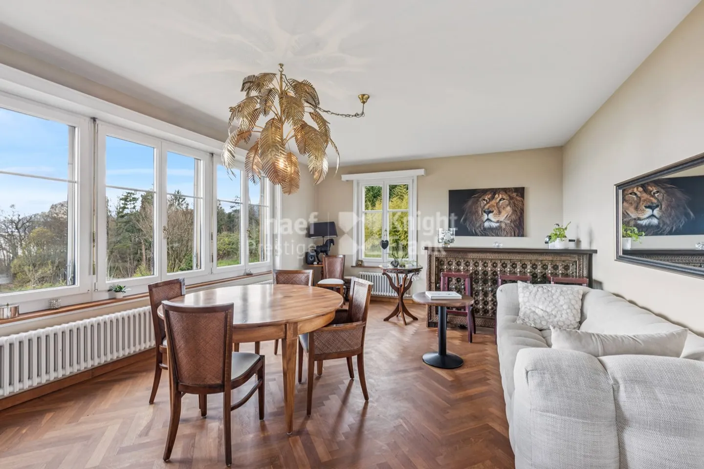 Prächtiges Herrenhaus am Wasser - Foto 4 von 10