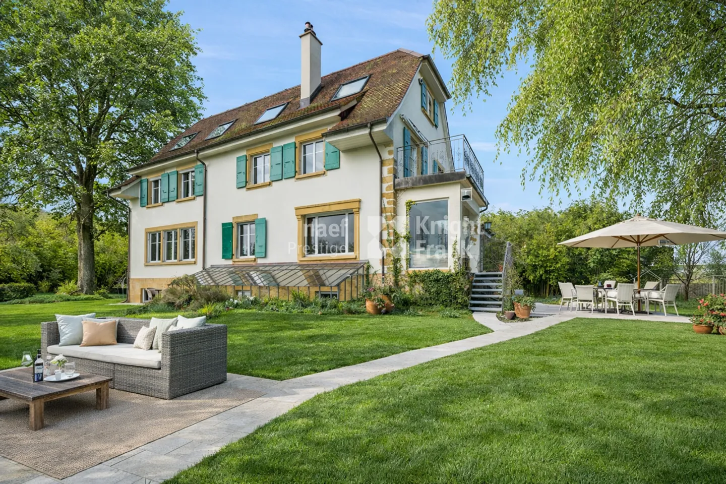 Prächtiges Herrenhaus am Wasser - Foto 9 von 10