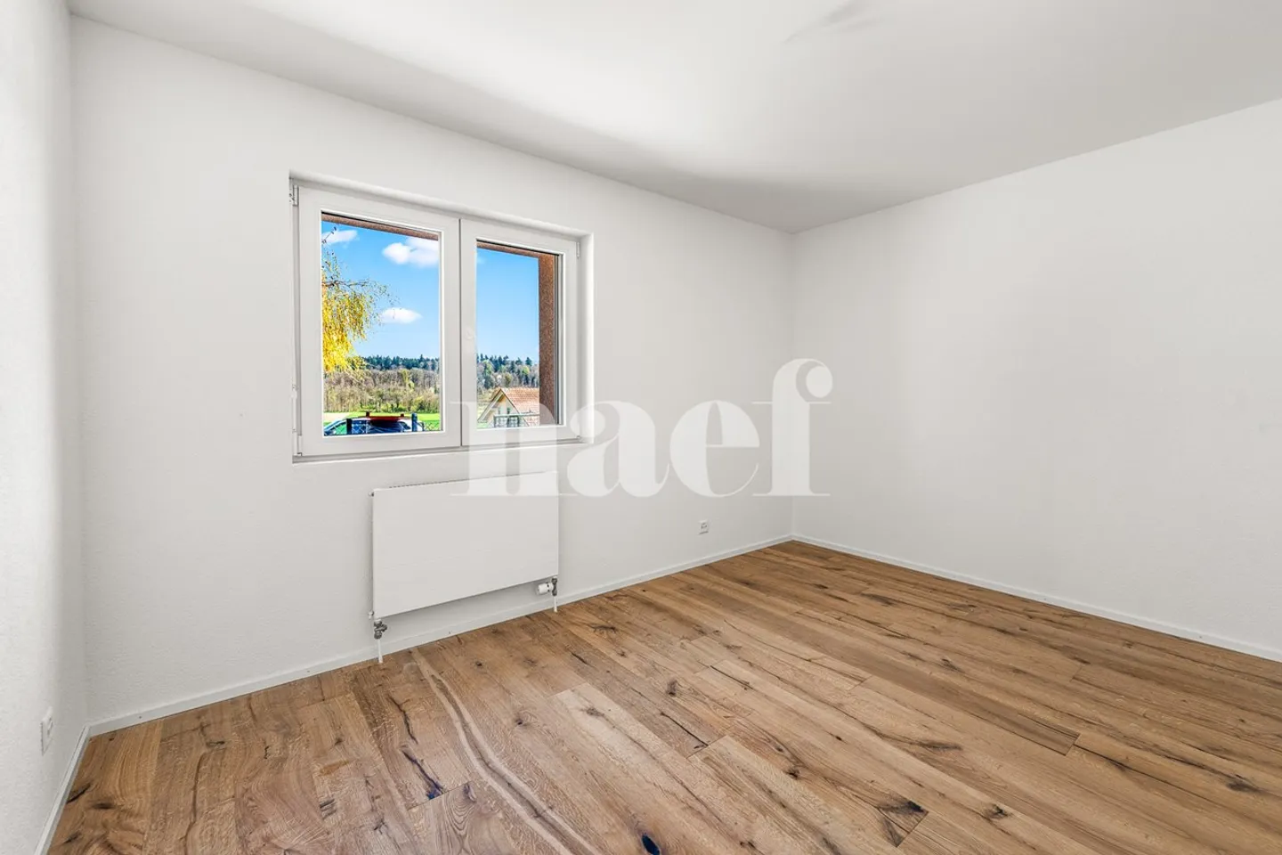 Renovierte 3,5-Zimmer-Wohnung im Erdgeschoss mit 160 m2 Terrasse zu verkaufen in Fétigny - Foto 4 von 8