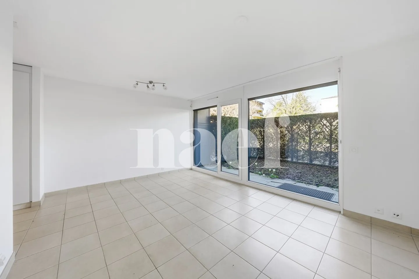 En exclusivité : Studio en rez-de-jardin à Prangins - Foto 2 di 7