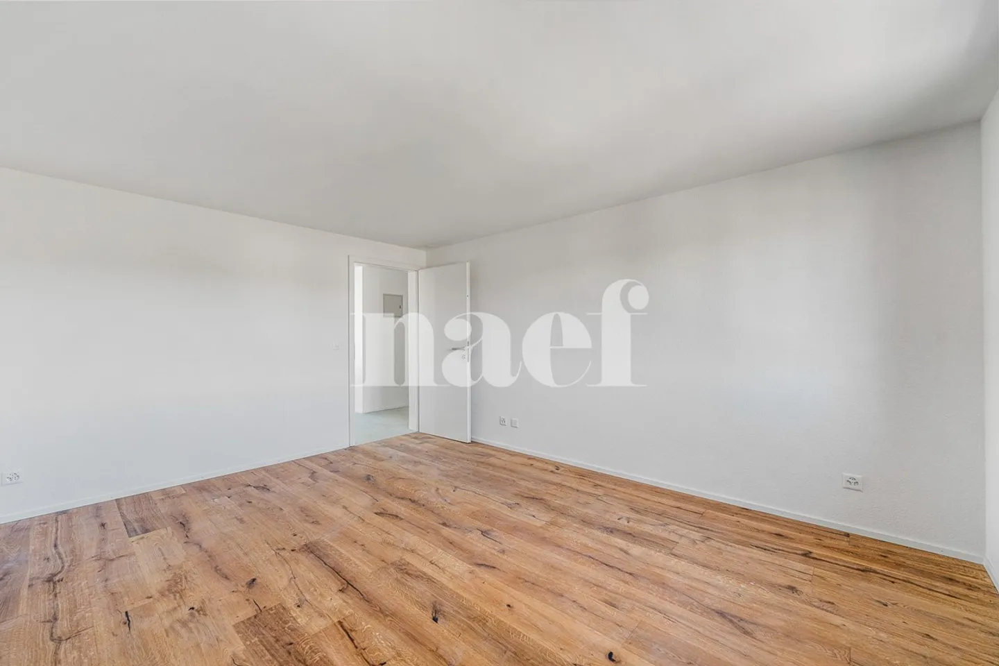 Renovated 4.5-room apartment on the 2nd floor with unobstructed view for sale in Fétigny - Photo 5 of 9