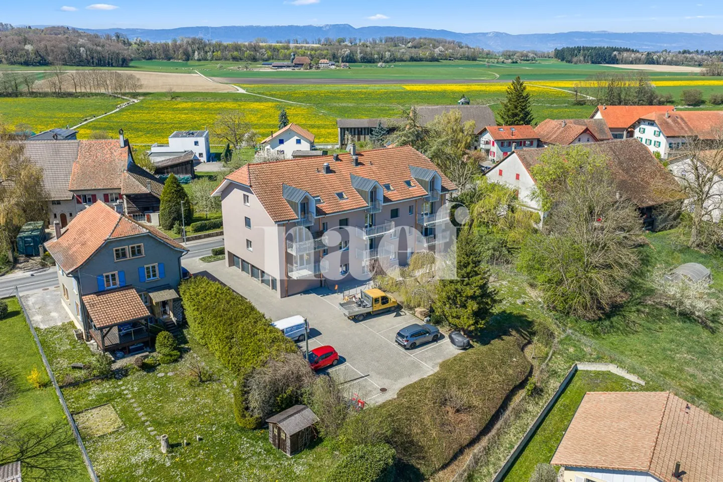 Renovated 4.5-room apartment on the 2nd floor with unobstructed view for sale in Fétigny - Photo 8 of 9