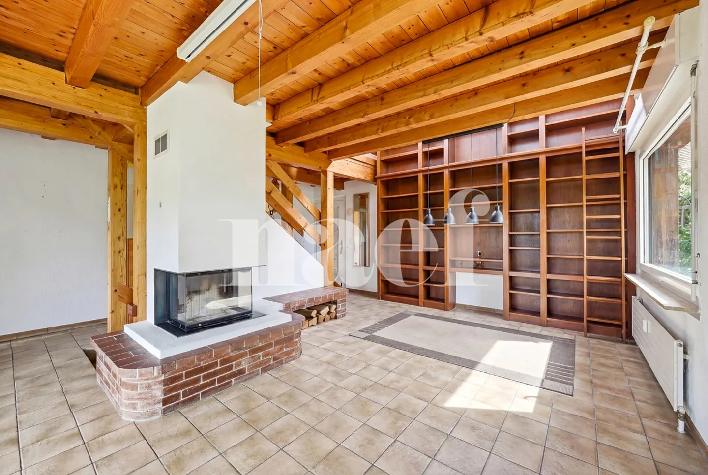 Exclusively: Charming semi-detached villa in Crans - Photo 2 of 7