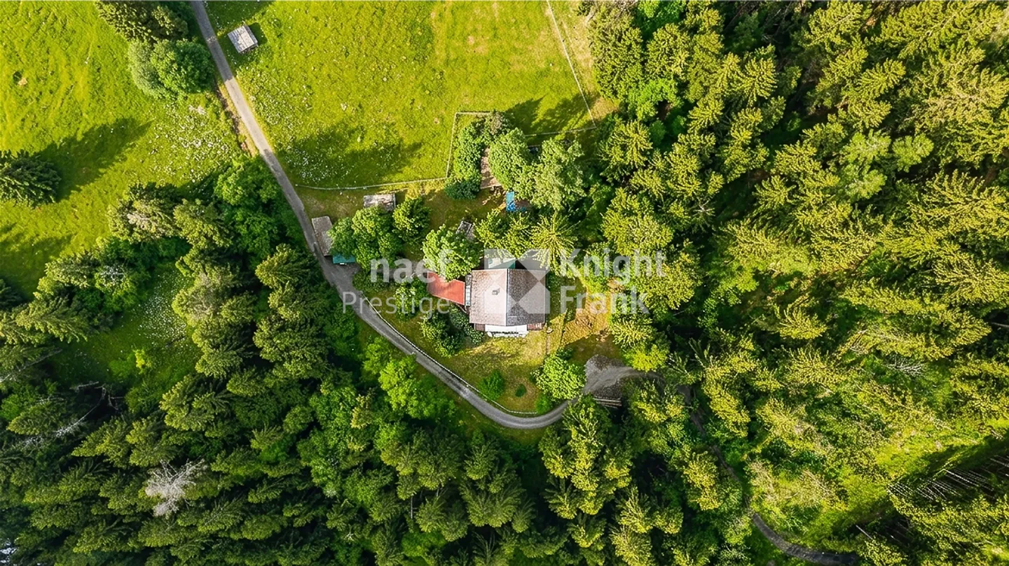 Außergewöhnliches 6-Zimmer-Chalet zu verkaufen zwischen Troistorrents und Morgins / VS - Foto 5 von 12