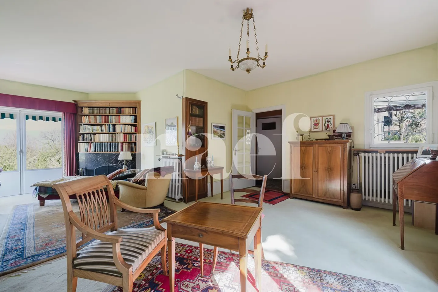 Elegant master villa with authentic charm in Grand-Saconnex - Photo 4 of 13