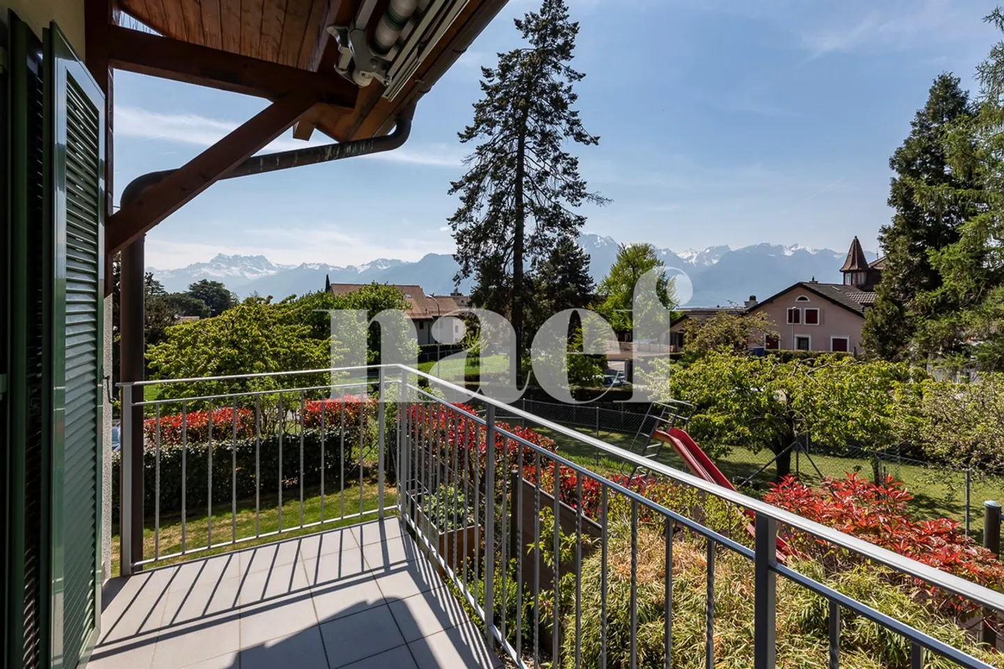 Bellissimo appartamento di 4.5 locali in una zona residenziale tranquilla in vendita a Clarens / Montreux - Foto 5 di 13