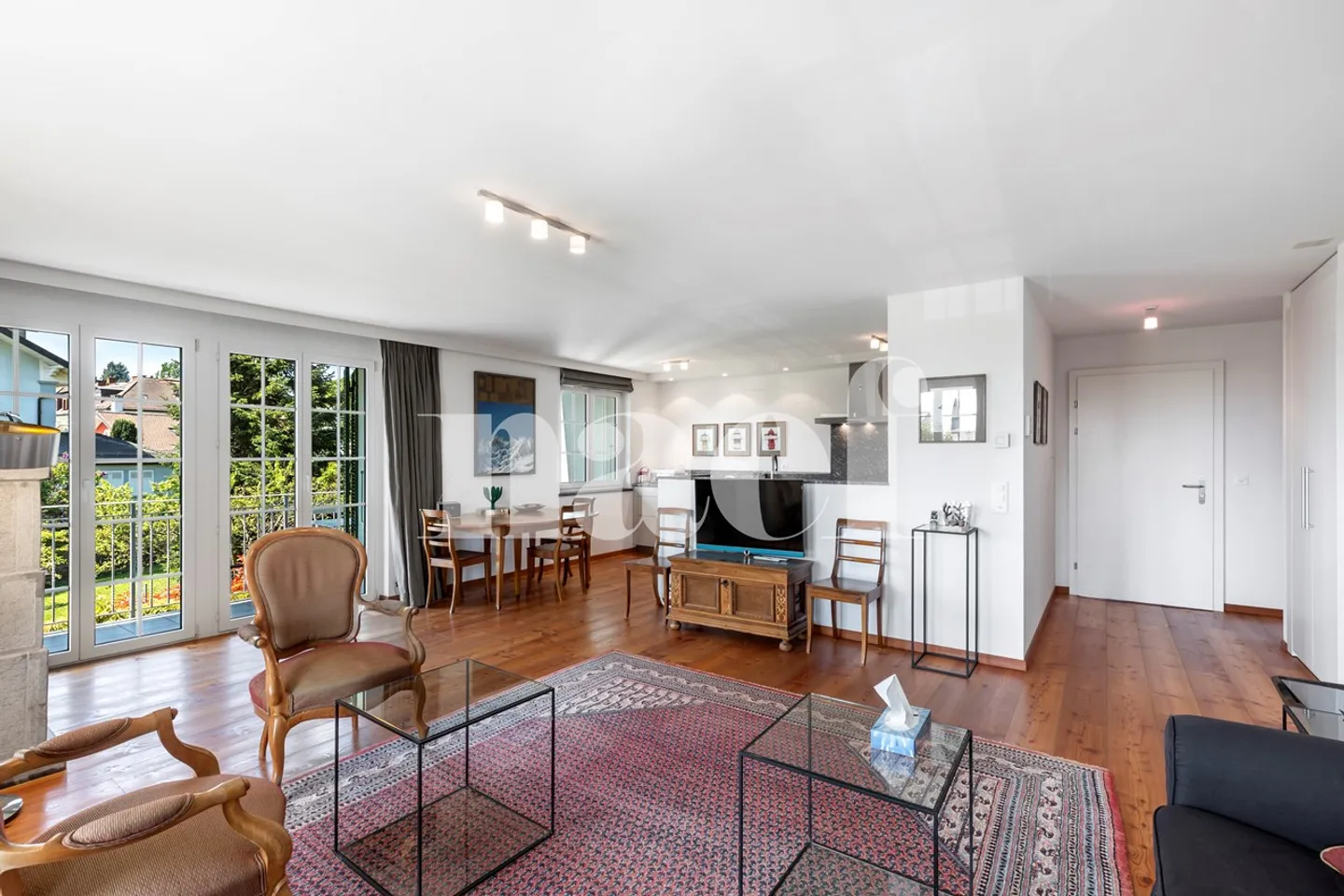 Bellissimo appartamento di 4.5 locali in una zona residenziale tranquilla in vendita a Clarens / Montreux - Foto 7 di 13