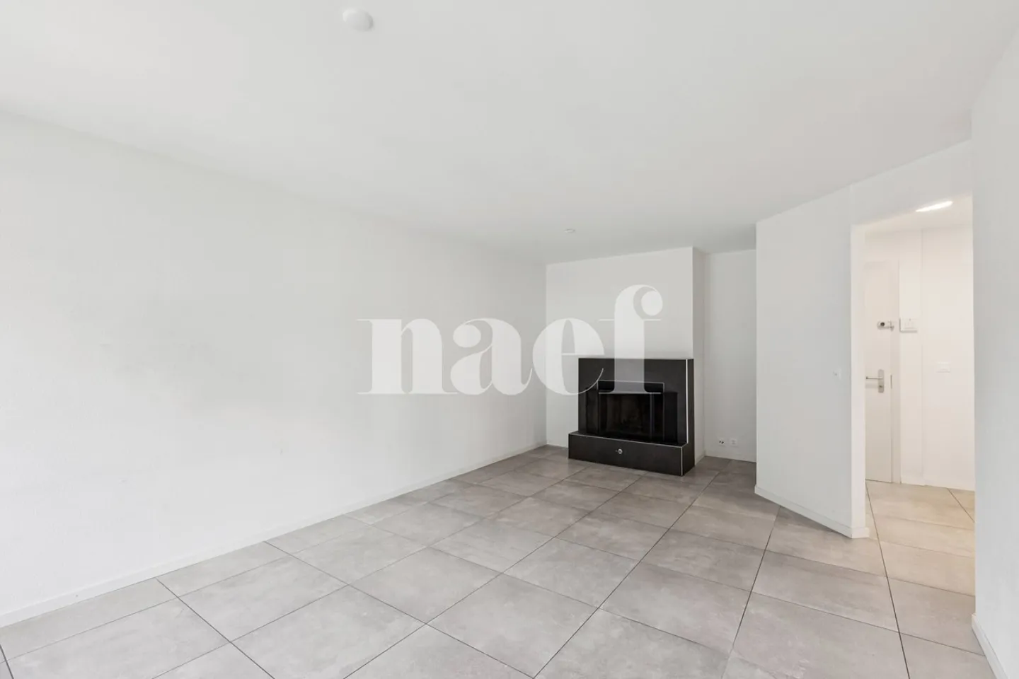 Renovierte 3,5-Zimmer-Wohnung im Herzen des Dorfes Cormondrèche - Foto 4 von 8