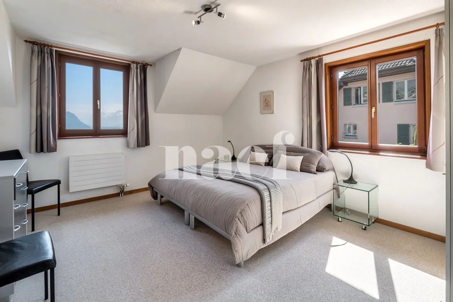 Semi-Detached House with Garages of 6.5 Rooms for Sale in Blonay - Photo 12 of 13