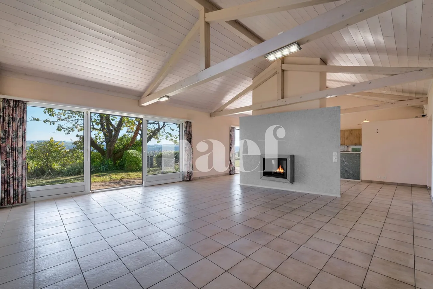 Magnifique villa de 5.5 pièces avec piscine à Grandson - Photo 5 sur 12