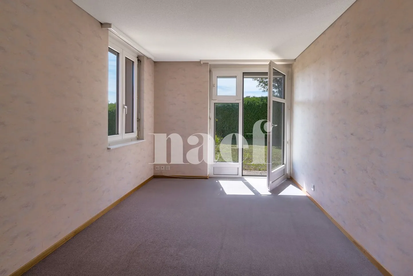 Magnifique villa de 5.5 pièces avec piscine à Grandson - Photo 7 sur 12