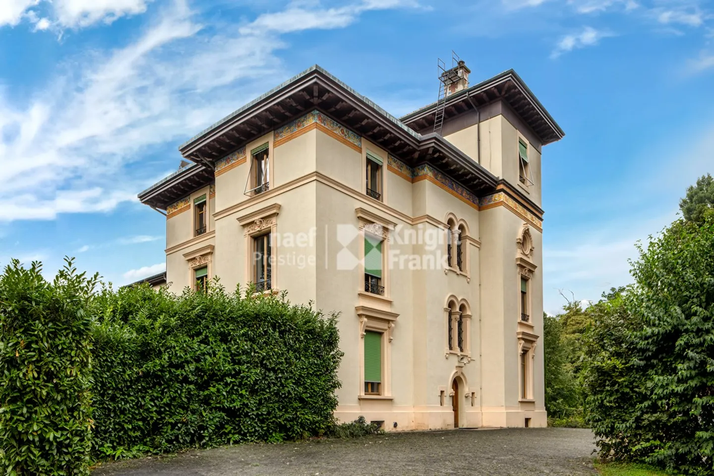 Selten: renoviertes Herrenhaus, 3 Wohnungen oder Familienvilla - Foto 1 von 12