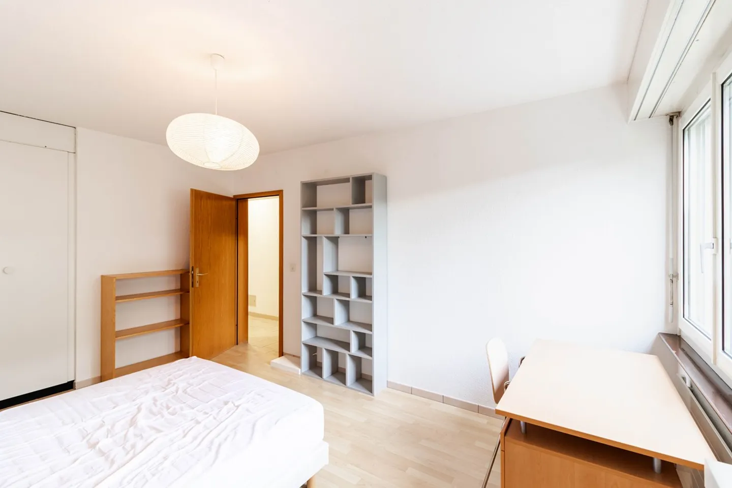Spacieux appartement de 4.5 pièces, idéalement situé à Renens - Photo 7 sur 8