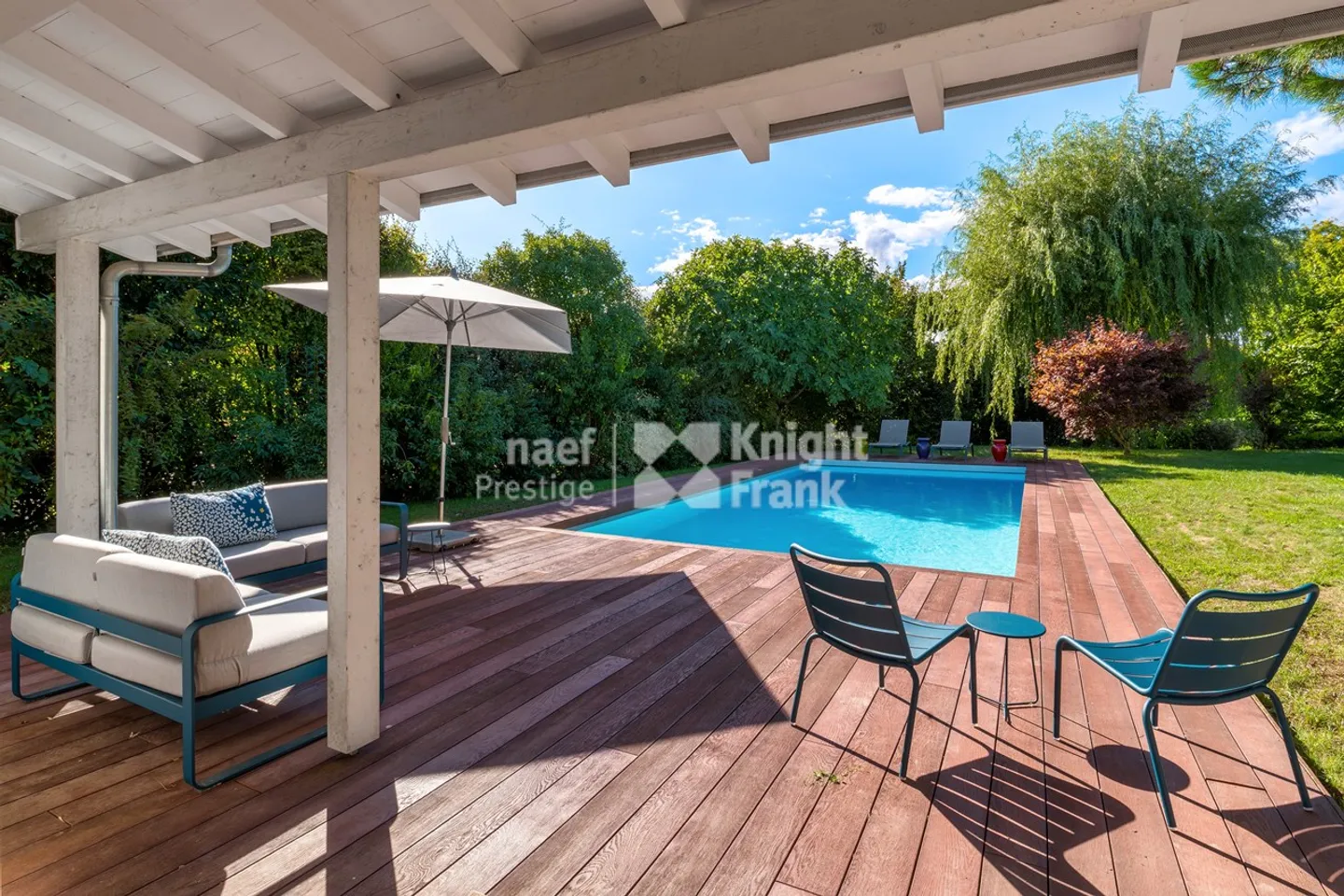 Family property in a quiet area, surrounded by greenery, not far from the lake - Photo 12 of 12