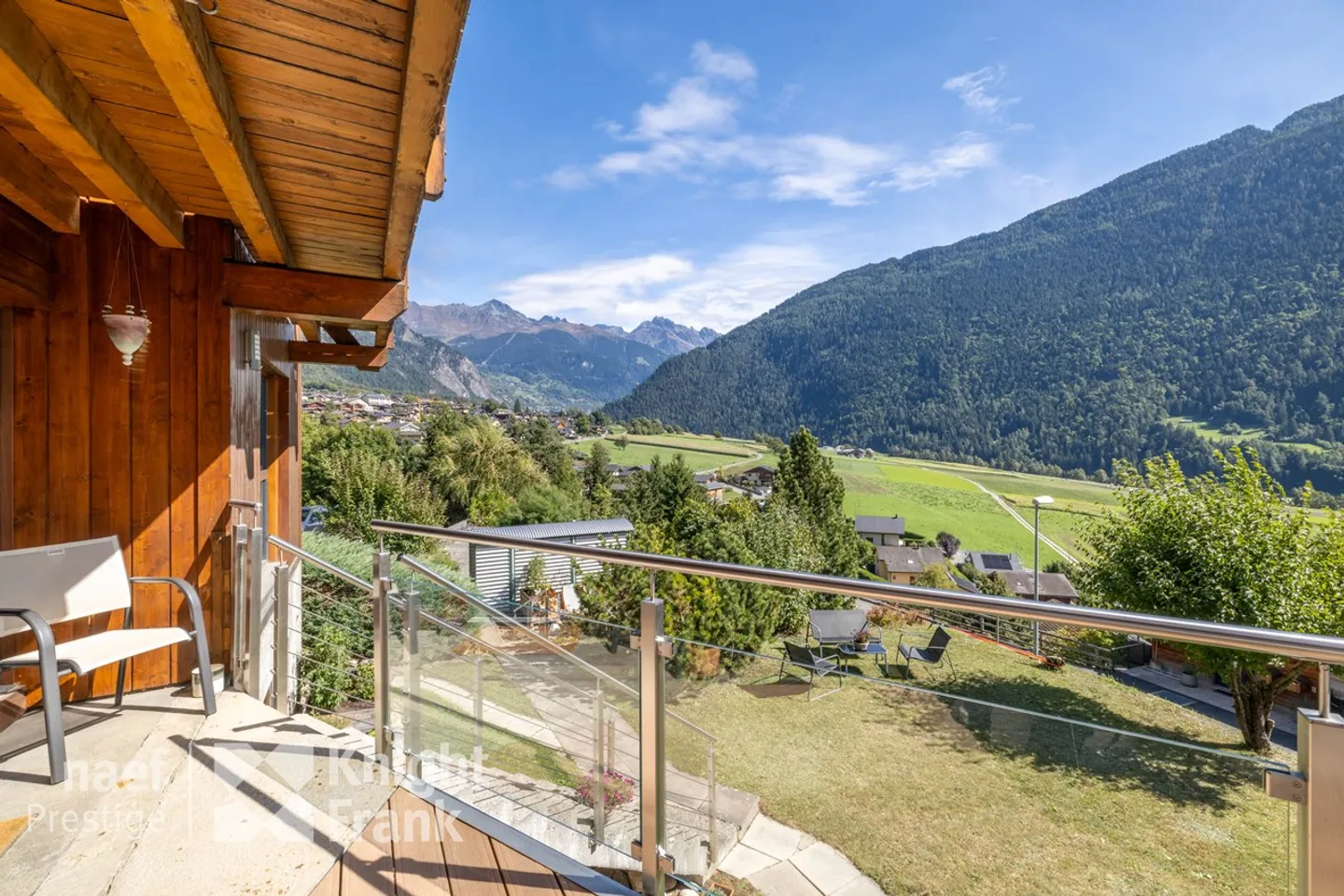 Chalet in Vollèges - Photo 3 of 9