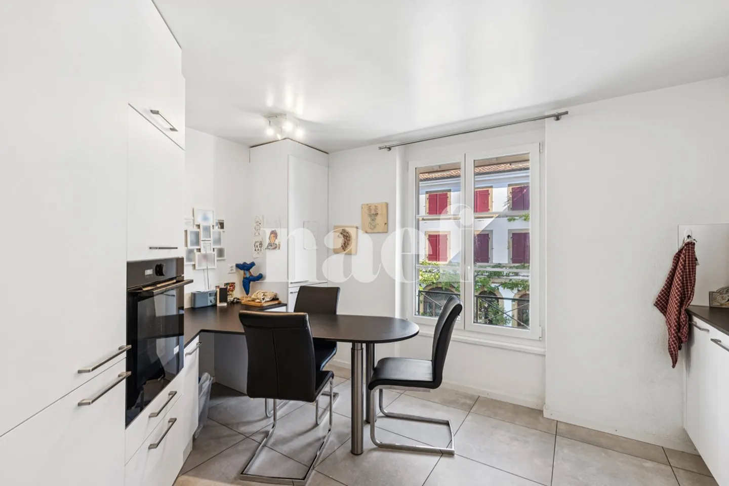 Renovated 3.5-room apartment in the heart of the village of Cormondrèche - Photo 1 of 5