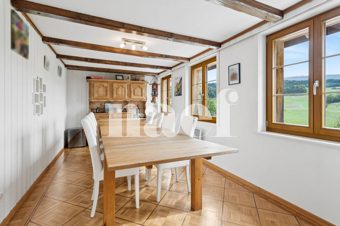 Beautiful renovated farmhouse with 5.5 rooms for sale in Senèdes - Photo 7 of 9