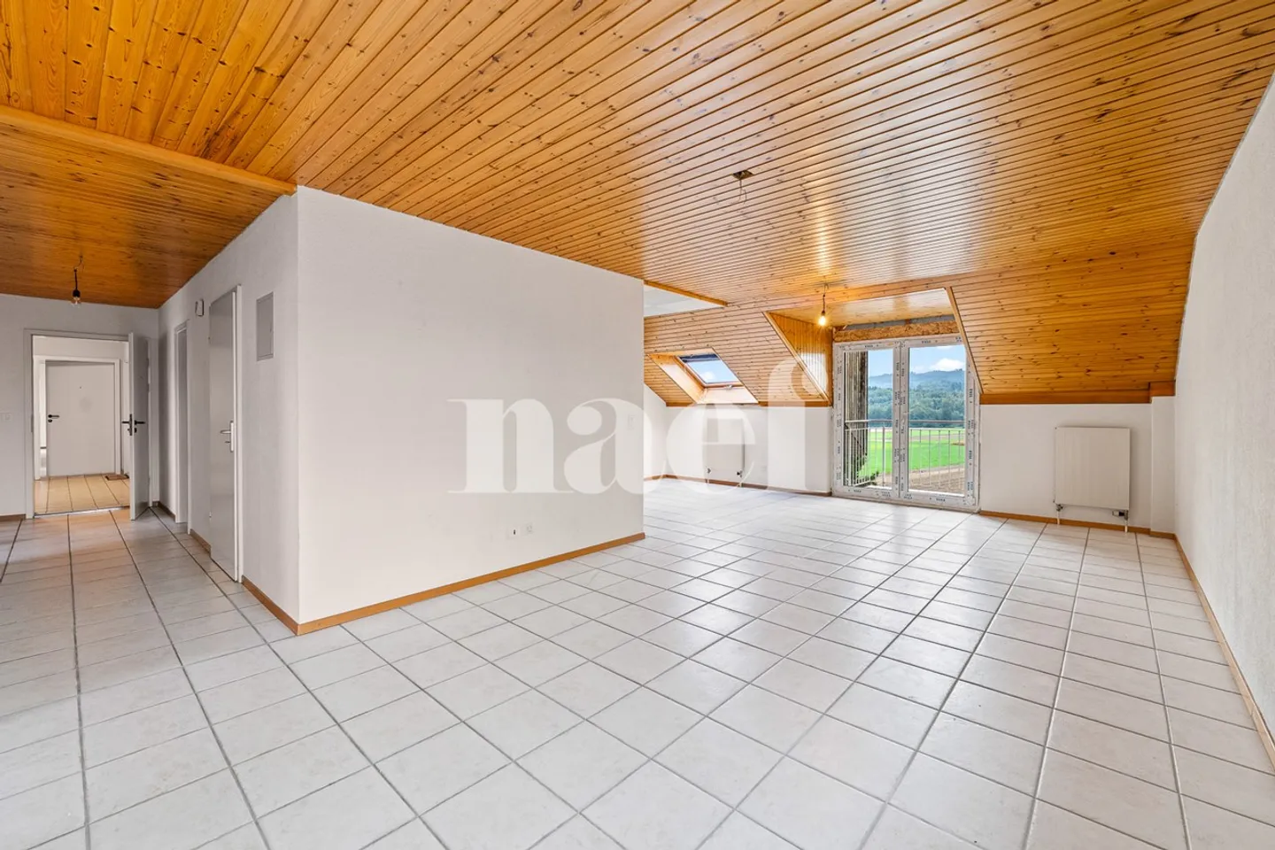 4,5-Zimmer-Wohnung im obersten Stockwerk zu verkaufen in Fétigny - Foto 2 von 7