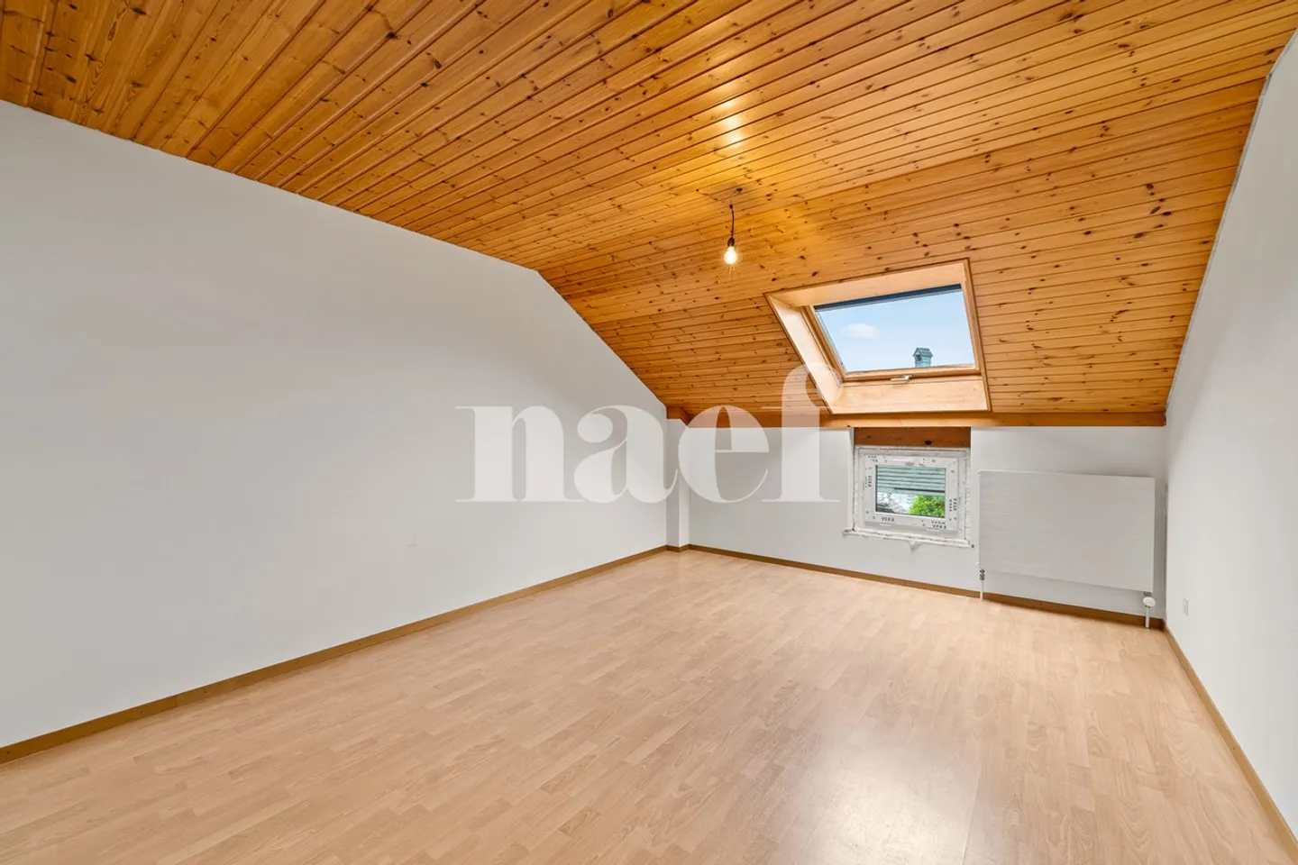 4,5-Zimmer-Wohnung im obersten Stockwerk zu verkaufen in Fétigny - Foto 3 von 7