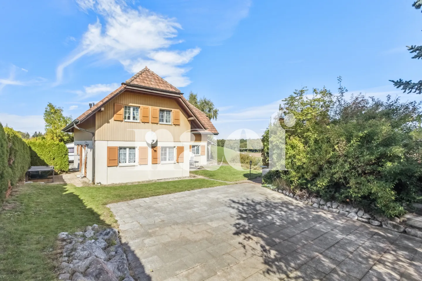 6,5-Zimmer-Einfamilienhaus mit atemberaubendem Blick in Le Bry zu verkaufen - Foto 6 von 7