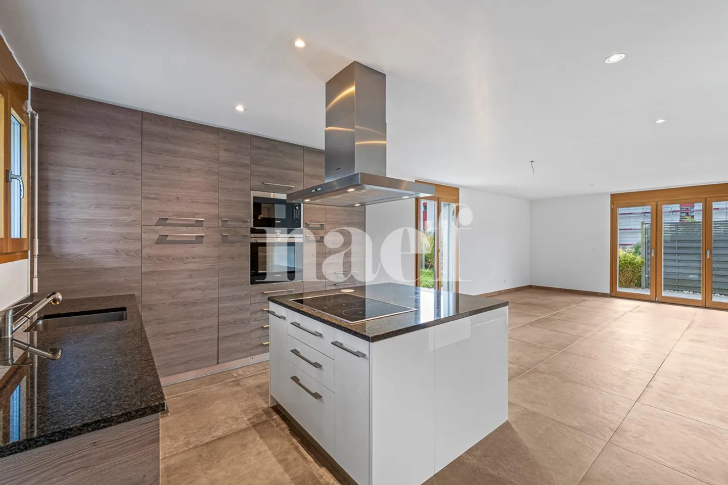4,5-Zimmer-Reihenhaus zu verkaufen - Foto 2 von 6