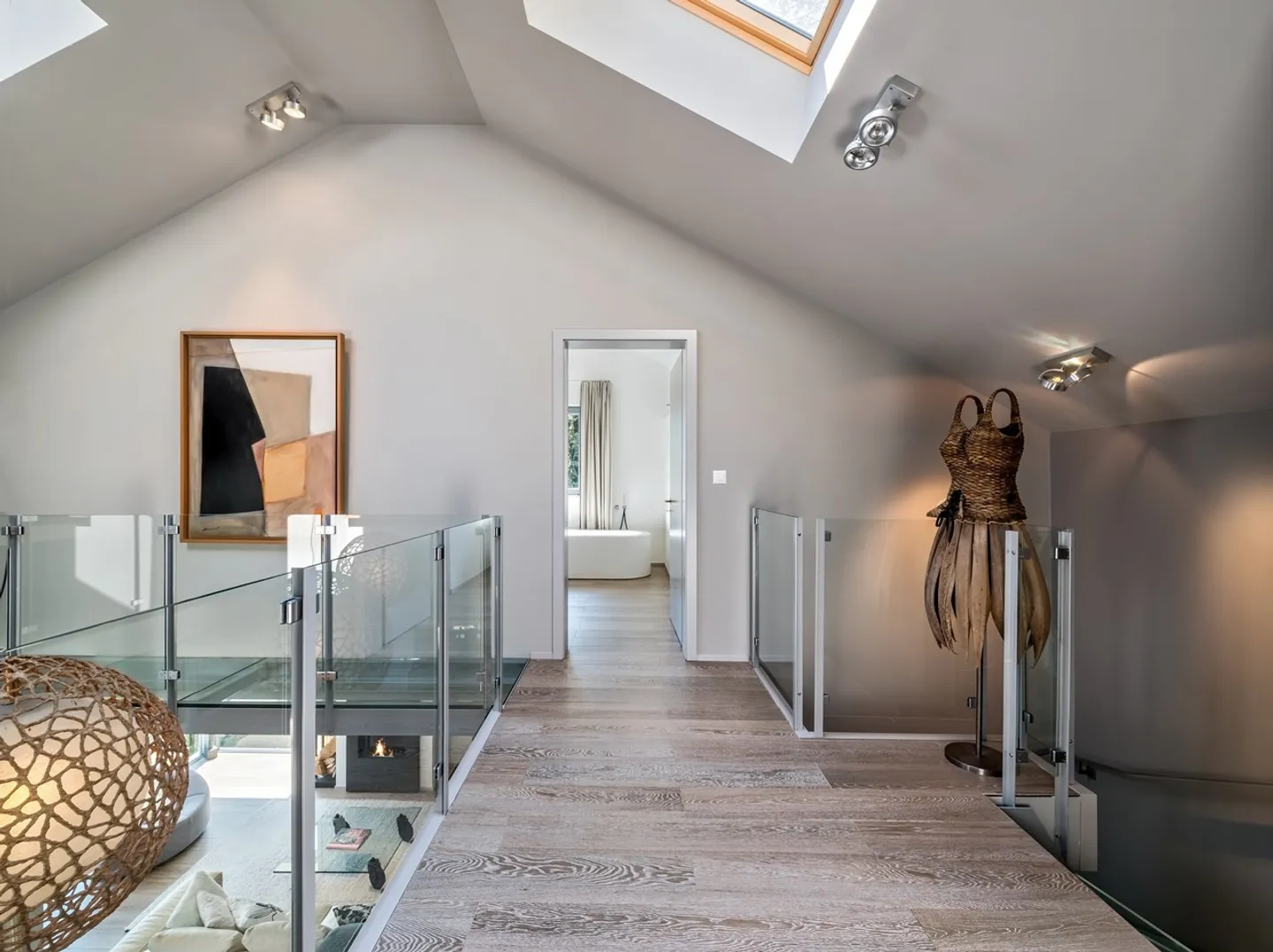 à 10 minutes de Vevey, Magnifique villa contemporaine de 5.5 pièces avec piscine - Foto 6 di 9
