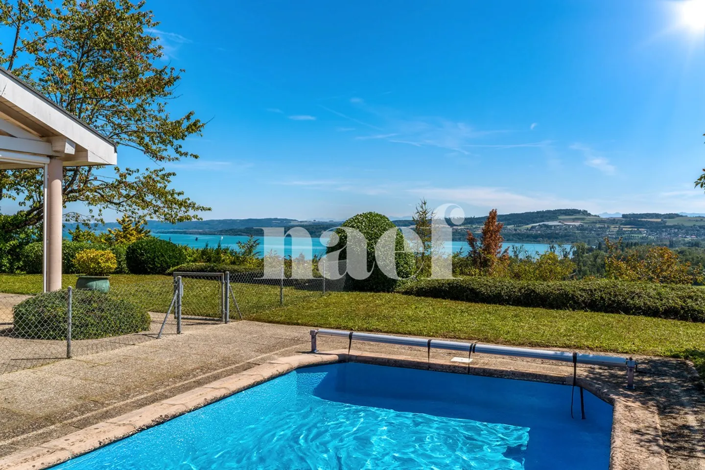 10 minutes from Yverdon-les-Bains, Magnificent 5.5-room villa with swimming pool - Photo 3 of 10