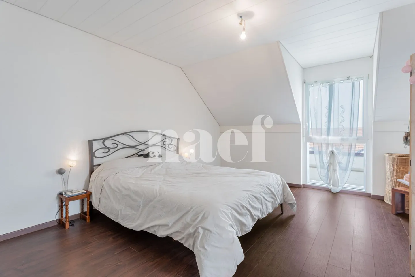 5,5-Zimmer Doppelhaushälfte mit Garten in Vully-les-Lacs zu verkaufen - Foto 6 von 8