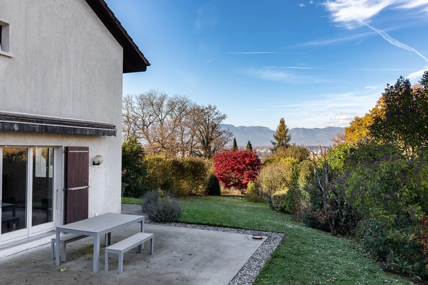 House in Grand-Saconnex - Investment opportunity with expansion potential - Photo 2 of 12